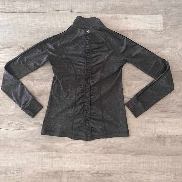 Sporty shirt - Picture 2 of 8